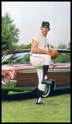 11 Don Mossi